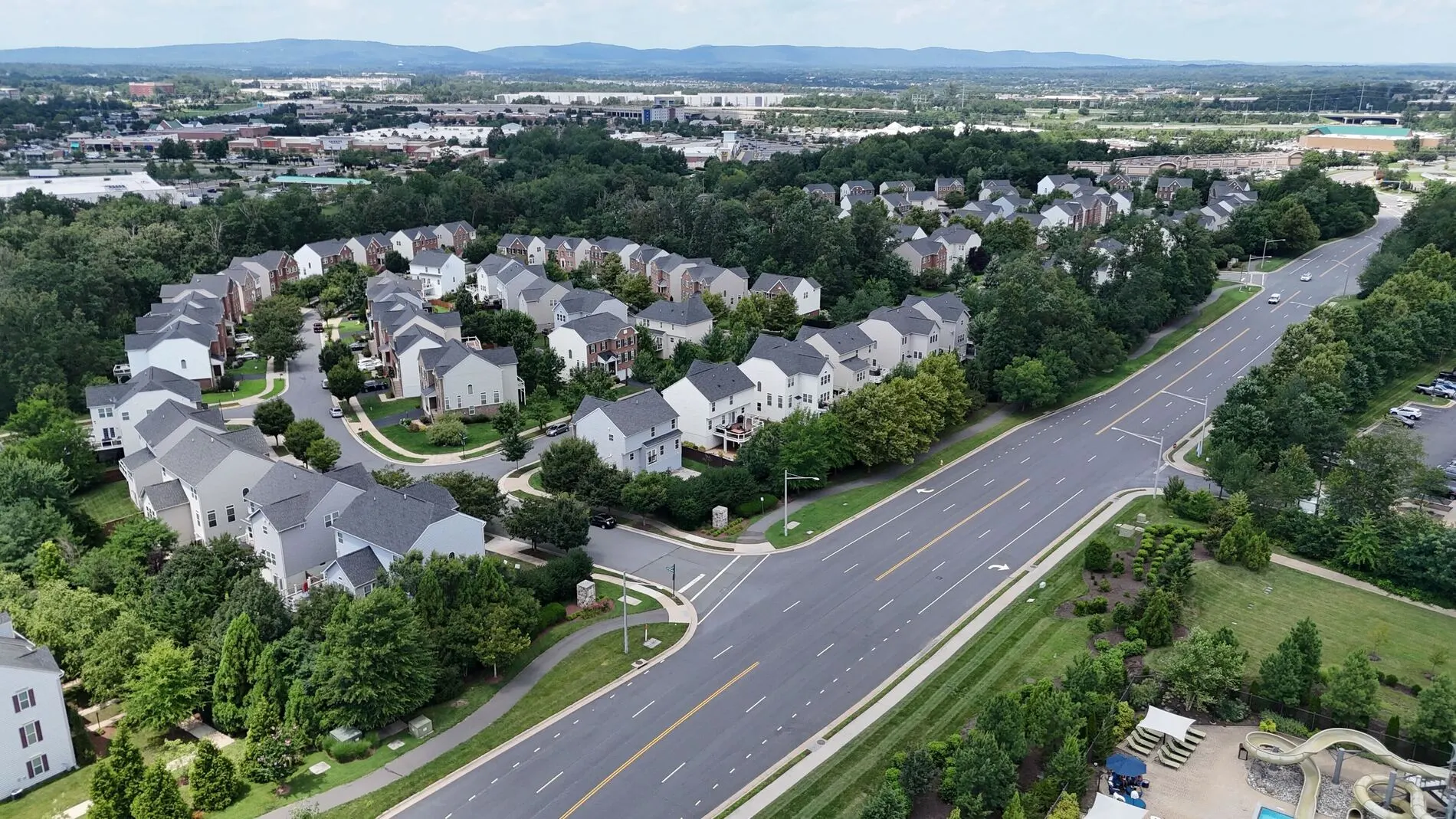 An aerial image of Wentworth Green, a neighborhood in Gainesville, VA.